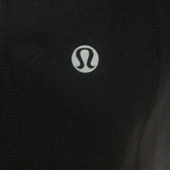 Lululemon Capri pants - Picture 3 of 4